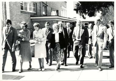Robert Knowles MLA, Mrs Pat Fisken Board of Mannagement, Miss Ogden DON,, Dr W Sloss - more names on photo!
