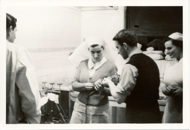 1st Penicillin Batch at Hospital, BBH, Sr P O'Keane & Dr Trudinger - Medical Supervisor