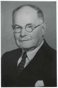 Dr W A Sloss
