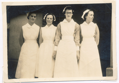 Finished 1940 - Nr Nancy Long, Vera Caldercoat, Jean Gordon, Mary Larkin