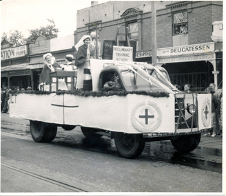 1955, 14th March, 1st Ballarat Begonia Festival, "BBH PTS Float" - Winsome Menadue, Erol Plummer, Crick (head turned)