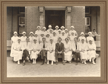 Staff Ballarat District Hospital, 1925 - many names at bottom