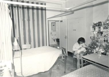 Midwifery Ward, E1, c.1982 - new wards