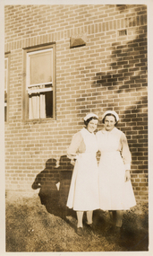 1939, BBH, Phyl & Jean Harris