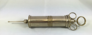 Ear Syringe - The Surgical Manufacturing Co Ltd, 83/5 Mortimer Street London W