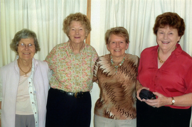 TINKER Edleen (nee Cunningham), commenced training July 1952, Several photos of her school & annual reunions of BBHTNL