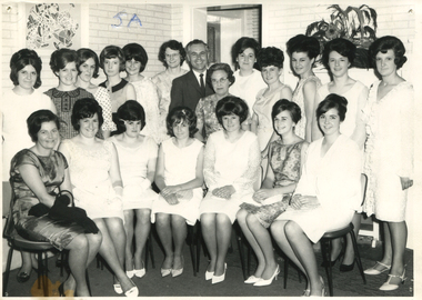 Fream Collection - School Jan 1965 (65A)_1st Pros Dinner & Finals Dinner_photo & newspaper, plus 35th Reunion
