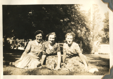 Photo No 13_Sheila Prendergast Photo Album 1941-1944, commenced training June 1941