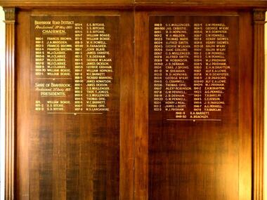 Honour Board, CHAIRMEN of BRAYBROOK ROAD DISTRICT 1860-1871 and PRESIDENTS of SHIRE OF BRAYBROOK 1871-1950, Unveiled 15 March 1940