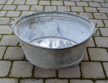 Domestic object - Joseph 'Joe' Wlodarczyk Collection - Galvanised Wash Tub, Probably Circa 1940's