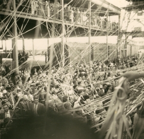 Photograph - Skaubryn Migrant Ship