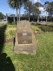Photograph - Highpoint City Anti-Aircraft Searchlight Memorial Site, John Alchin, 2023