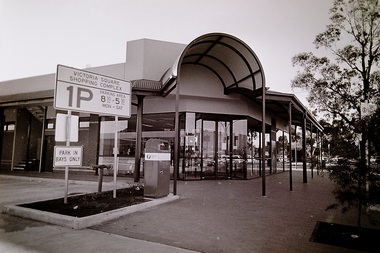 Photograph - St. Albans Post Office Cnr Elaine Street & Victoria Crescent St. Albans, The Advocate, 1993