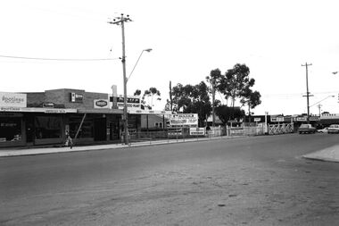 Photograph - Main Road West - St. Albans Level Crossing Looking North - East 1969 Photograph