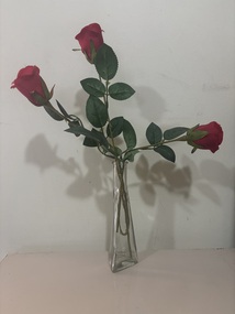 Decorative object - Australian Bosniak And Herzegovina Association Glass Flower Vase