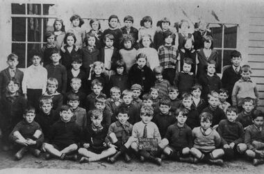 Photograph - Sunshine State School 1928 Grade 3 Photograph, 1928