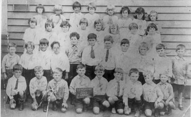 Photograph - Sunshine State School 1926 Grade 1C, 1926
