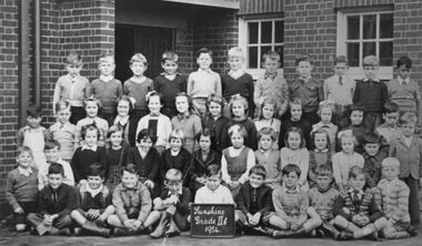 Photograph - Sunshine State School Grade 2b, 1954, 1988
