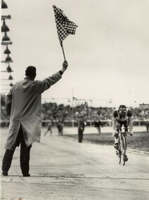 Photograph - Warrnabool to Melbourne annual bike race, 1958