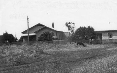 Photograph - No 9 and 11 First Avenue Sunshine 1943, 1943