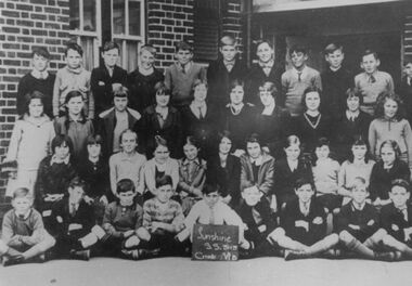 Photograph - Grade V1 B 1932 Sunshine State School 3113, 1932