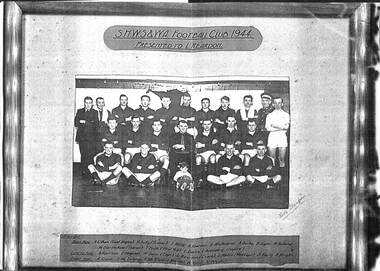 Photograph - Sunshine Harvesters football team group photograph, 1944