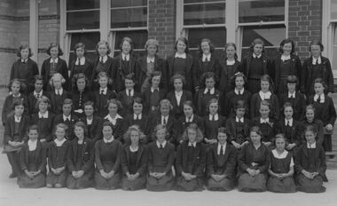 Photograph - Sunshine Technical School students 1930s, 1- [1933]  2-[1937]