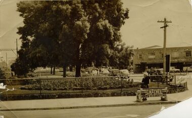 Photograph - Sunshine shops and garden Hampshire Road and Dickson Street 1957 to 1960, [1957-1960]