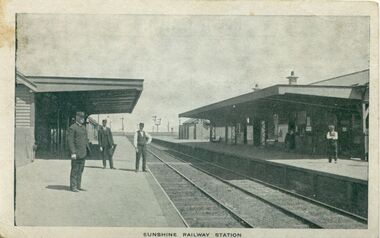 Postcard - Two Sunshine postcards 1915 Sunshine Railway Station and Sunshine Gardens, 1915