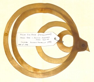 Tool - Flower Dia Gauge for Chrysanthemums and Dahlias, Harold Charles Gray, Late 1940s