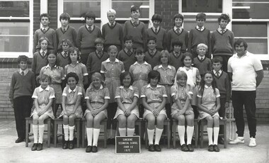 Photograph - Sunshine Technical School 1972 Class Photographs