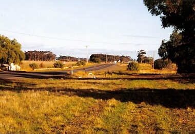 Photograph - Robinsons farm Derrimut, Johnson, Des, 31 May, 2004,(exact)|10 October, 2004(exact)|27 October, 2008(exact)