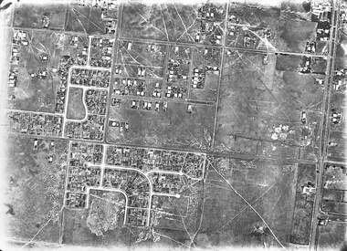 Photograph - Set of aerial photographs of Sunshine at 27 January 1946, Government agency, Taken 27 January, 1946. Copies made c.2000