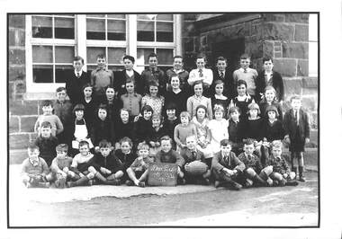 Photograph - Deer Park State School No 1434 in 1936, 1936