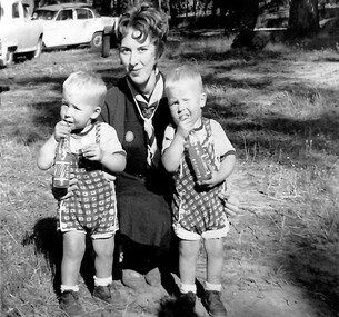 Photograph - St. Marks Brownie Pack King Edward Avenue, c. 1964