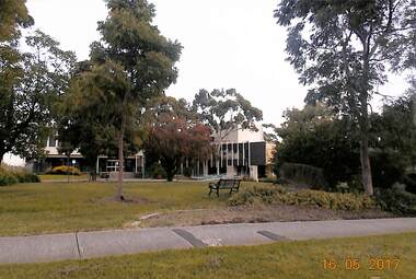 Photograph - City of Sunshine Municipal Offices Building Demolition Photographs, Melchior Bajada, 16/05/2017 12:00:00 AM