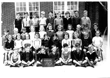 Photograph - Sunshine State School No 3113 Grade 1B Photograph