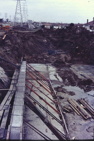 Slide - Westgate Bridge, Napier St Bridge & Underpass Footscray Under Construction Slides
