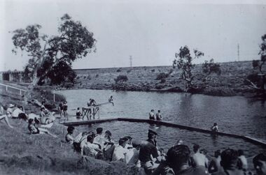 Photograph - Sunshine Swimming Pool Kororoit Creek Albion