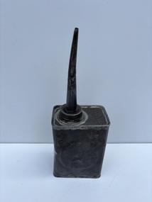 Container - Sunshine Harvester Oil Tin, Sunshijne Harvester Works, circa 1950s