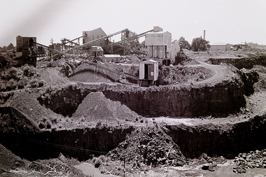 Photograph - Boral Quarry, Adam Ellwood, 5th January 1990