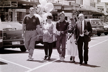 Photograph - Sunshine Traders Hampshire Road Sunshine 1991 Photographs, Adam Ellwood, 18th January 1991