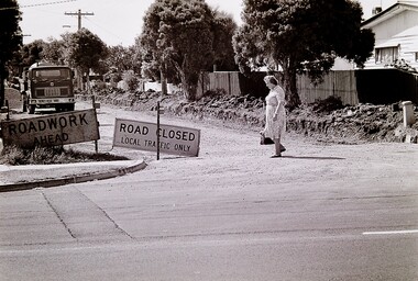 Photograph - Oberon Street St. Albans Road Works 1990 Photographs, Carmel Bazzano, 22nd March 1990
