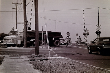 Photograph - Station Road Corner Tilburn Road Intersection Deer Park 1991 Photographs, Sharon Cavanagh, 14th November 1991