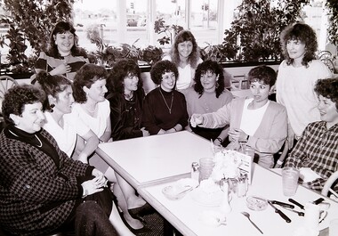 Photograph - Clannotes Reunion Sunshine 491 Sizzlers Ballarat Road Sunshine 1992 Photographs, C. McGee, 4th May 1992