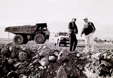 Photograph - Western Ring Road St. Albans Under Construction Road Works 1993 Photographs, John Edwards, 21st July 1993