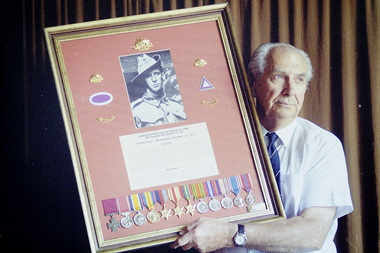 Photograph - Sunshine RSL Walter Peeler Memorial 1998 Photograph, Craig Cahill, 4th November 1998