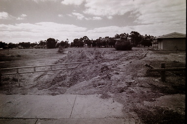 Photograph - Burton Crescent Oval Maribyrnong 1991 Photographs, Adam Ellwood, 20th February 1991