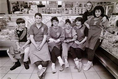 Photograph - Eatmore Meats 282 Hampshire Road Sunshine 1993 Photograph, Sharon Walker, 8th July 1993