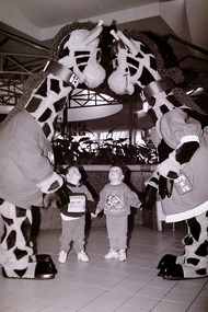 Photograph - Toys R Us Launch Highpoint City Shopping Centre 1993 Photographs, Sunshine Advocate, 2nd September 1993